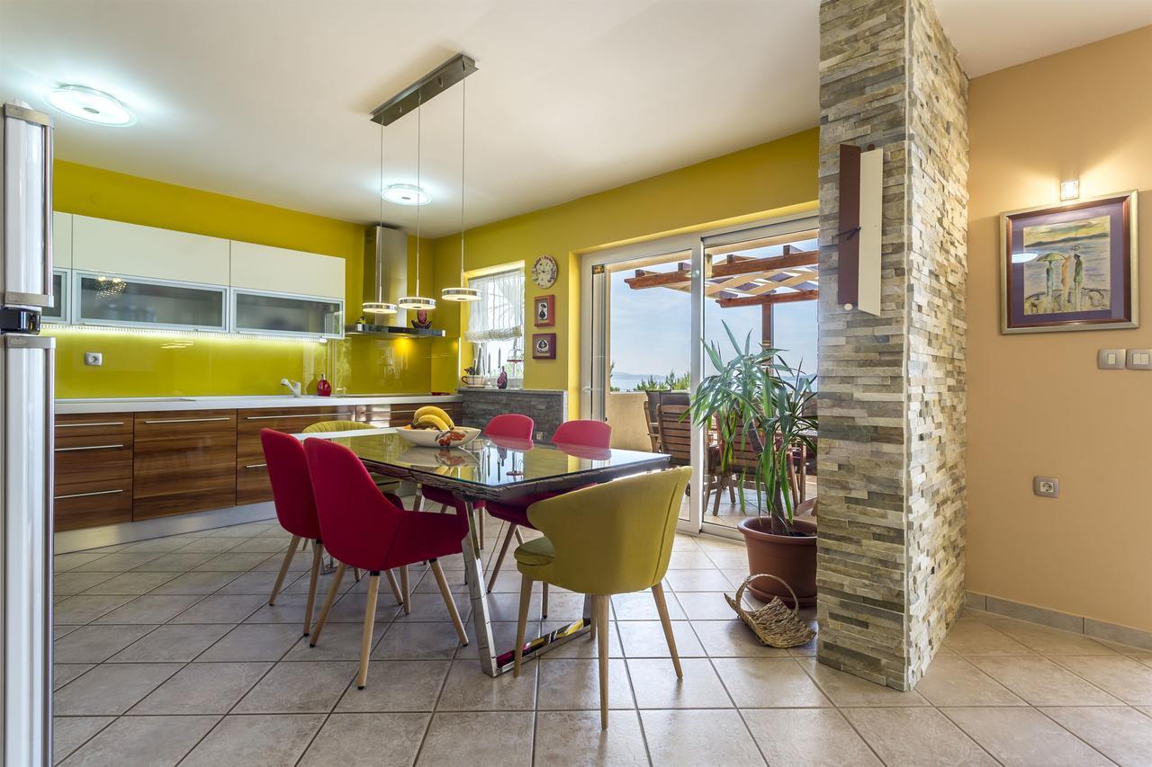 טרוגיר Apartment Paradise View מראה חיצוני תמונה