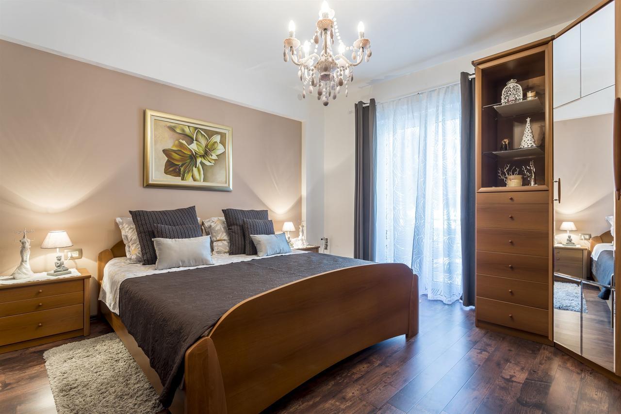 טרוגיר Apartment Paradise View מראה חיצוני תמונה
